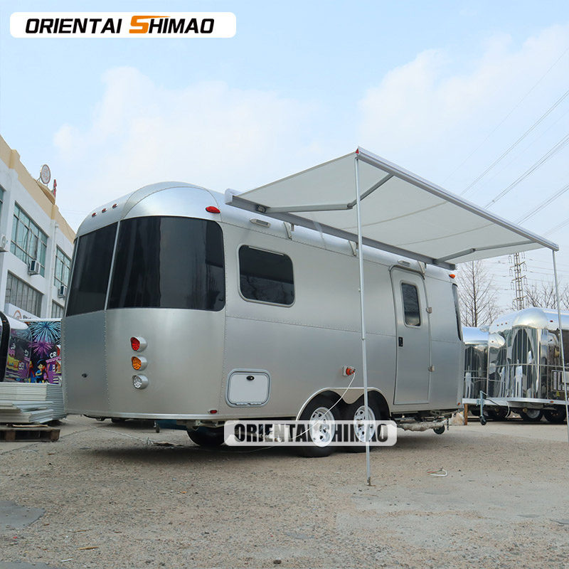 RV Trailer Truck
